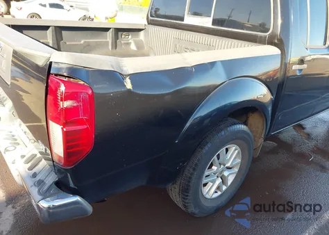 2014 Nissan Frontier Desert Runner/S/Sl/Sv z USA, uszkodzony, nr VIN 1N6AD0ER0EN736380